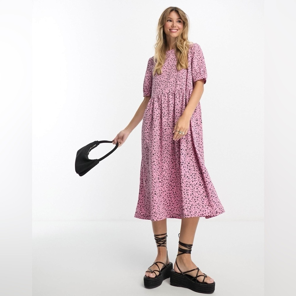 NWT Monki midi smock dress in pink meadow floral